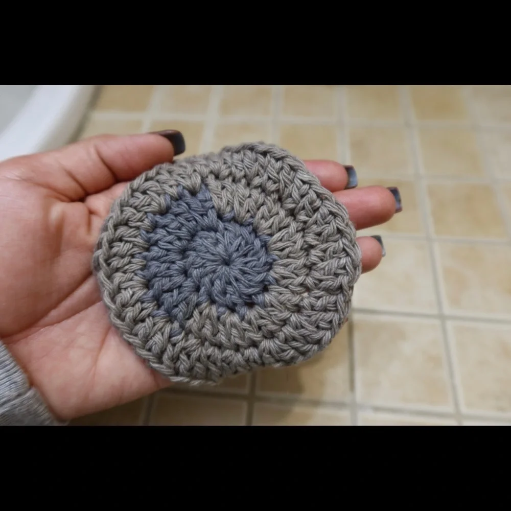 (Set of 10) 100% Cotton Crocheted Reusable Spa Facial Scrubbies With Handle